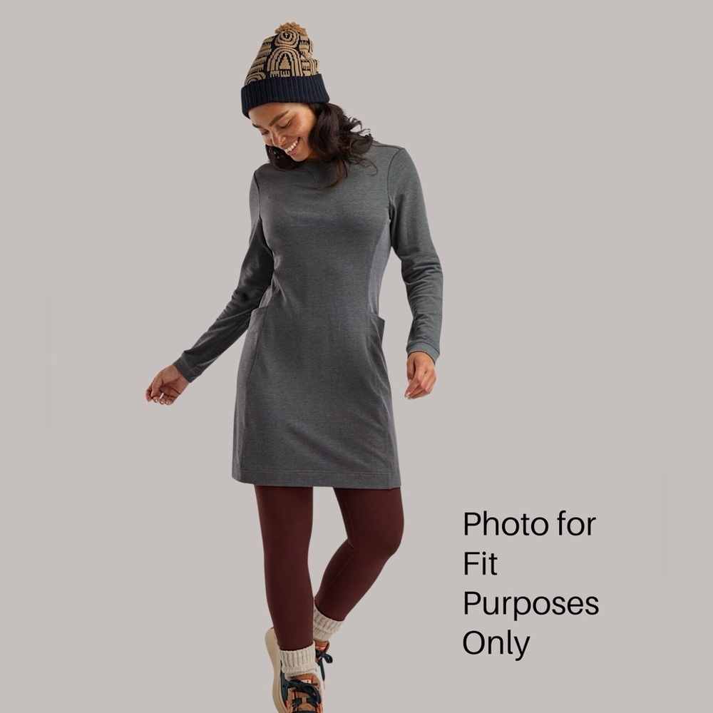 TITLE NINE | NWOT NBD LONG SLEEVE DRESS FRESH TERRY POCKETS ATHLETIC | MEDIUM - Picture 3 of 14